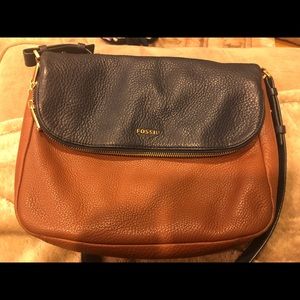 Fossil bag